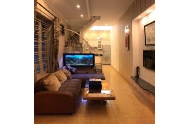 BÁN NHÀ ĐẸP, ĐỐC NGỮ, NGÕ NÔNG - 2 MẶT CỰC THOÁNG, 40M2, 4 TẦNG. GIÁ CHỈ 4 TỶ.